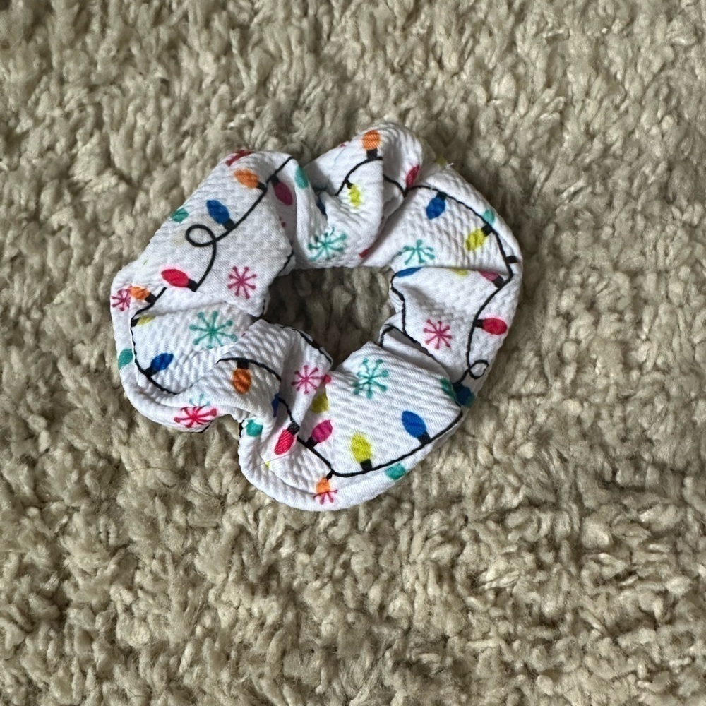 Christmas Light Scrunchie